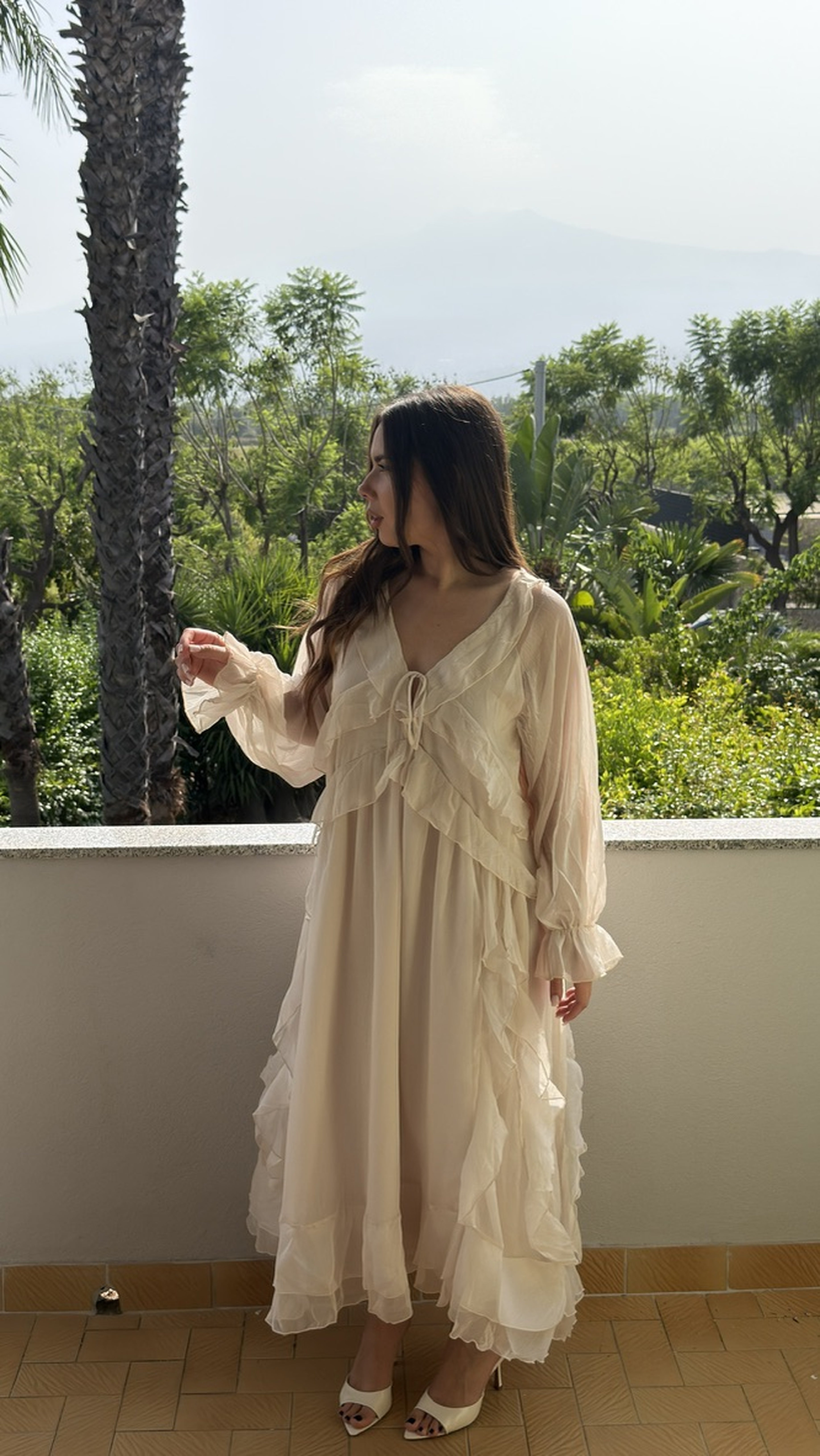 Sukienka Valentina Beige